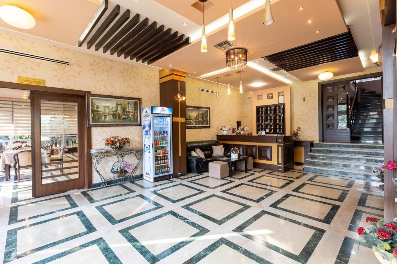 Prince Hotel Mezez Extérieur photo